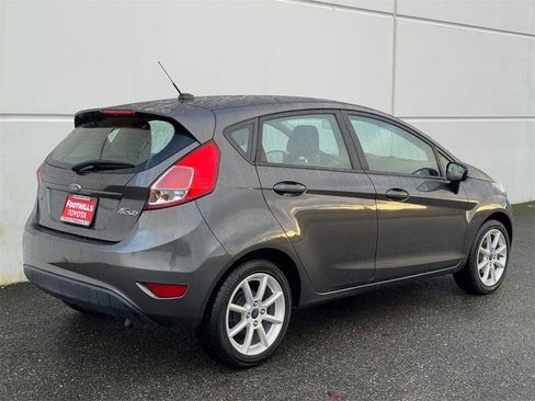 Used 2016 Ford Fiesta SE w/ Equipment Group 201A image 7