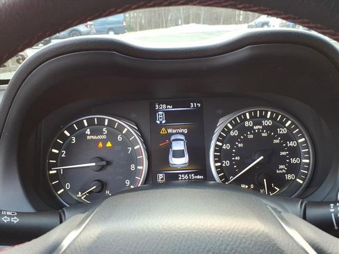 Used 2022 INFINITI Q60 Red Sport 400 w/ Proactive Package image 15