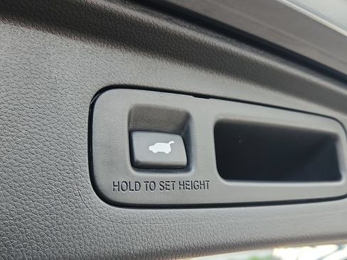 Used 2025 Honda CR-V EX-L image 29
