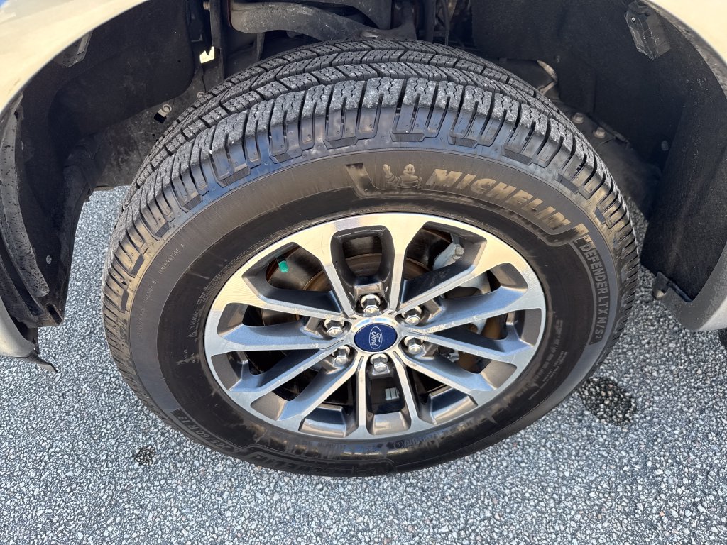 Used 2020 Ford F150 XLT w/ Equipment Group 302A Luxury RWD image 11
