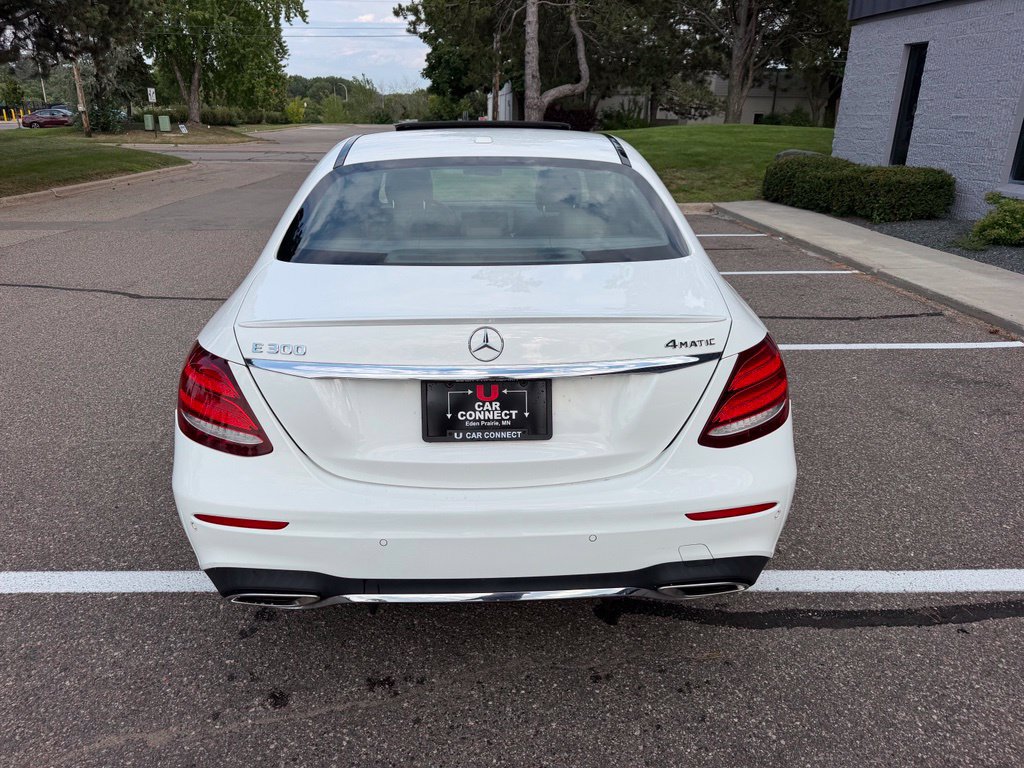 Used 2017 Mercedes-Benz E 300 4MATIC image 14