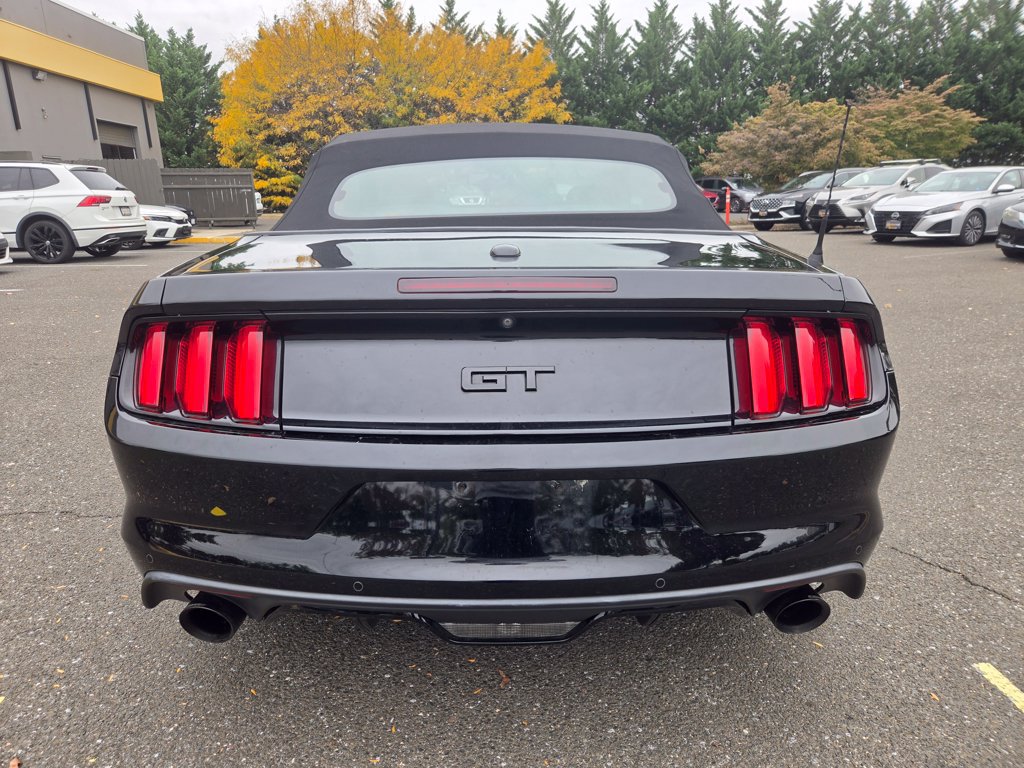 Used 2017 Ford Mustang GT Premium w/ GT Performance Package RWD image 6