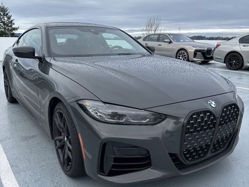 Used 2023 BMW 440i xDrive Coupe w/ Premium Package image 3