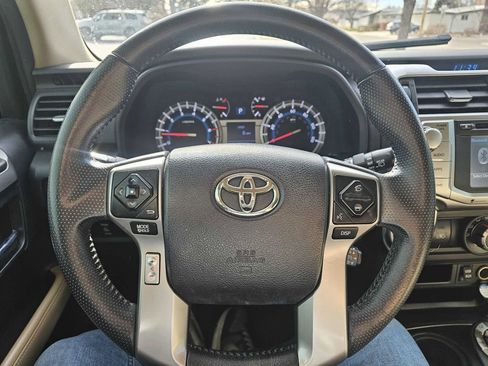 Used 2016 Toyota 4Runner SR5 image 15
