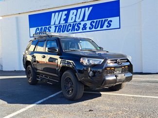 Used 2021 Toyota 4Runner Venture video 1