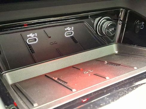 New 2025 Audi Q5 Premium Plus image 13