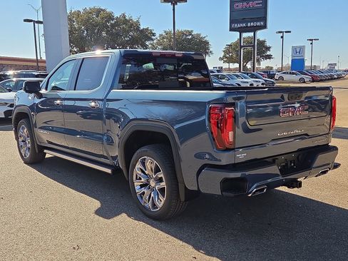 New 2026 GMC Sierra 1500 Denali AWD/4WD image 3