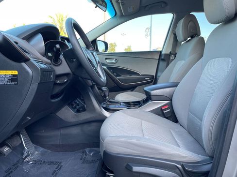 Used 2017 Hyundai Santa Fe Sport AWD/4WD image 9