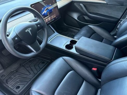 Used 2023 Tesla Model 3 Standard Range RWD image 10