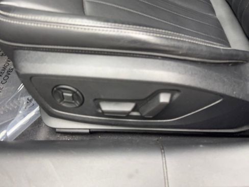 Used 2023 Audi A6 Premium Plus w/ Premium Plus Package image 31