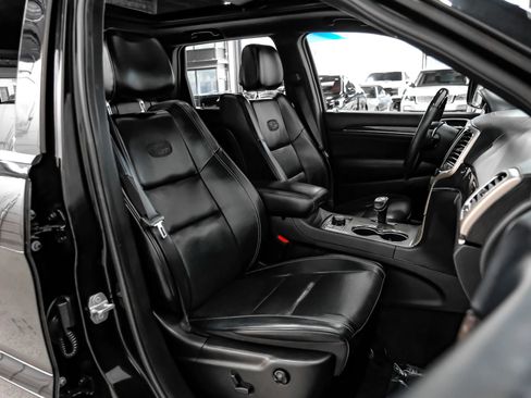 Used 2015 Jeep Grand Cherokee Overland AWD/4WD image 53