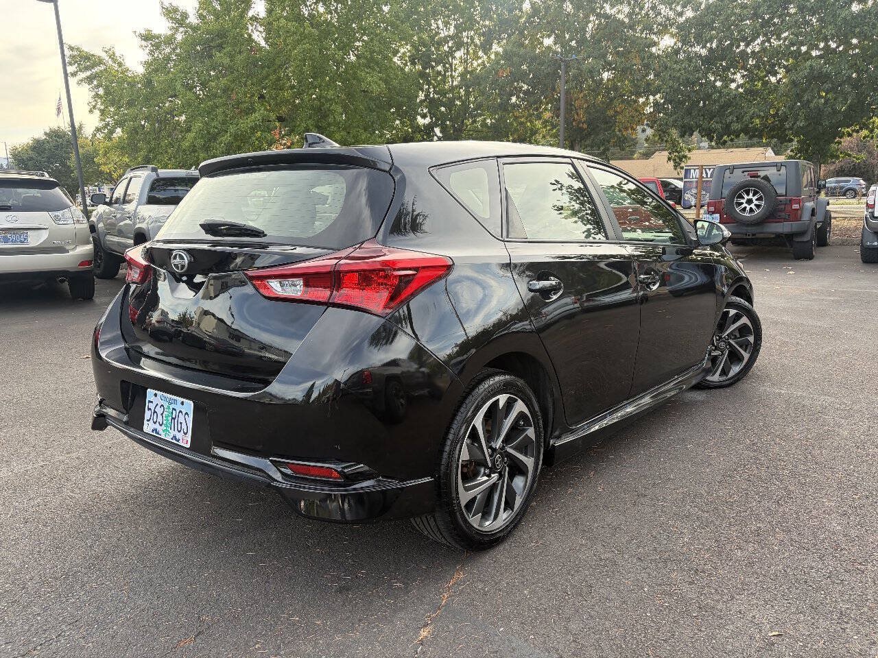Used 2016 Scion iM FWD image 4