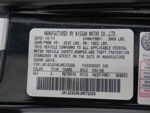 Used 2018 Nissan 370Z Coupe RWD image 27