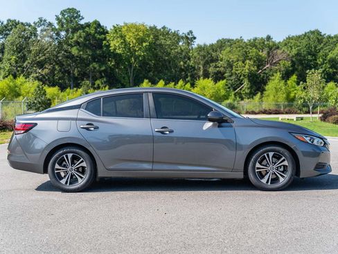 Used 2023 Nissan Sentra SV FWD image 8