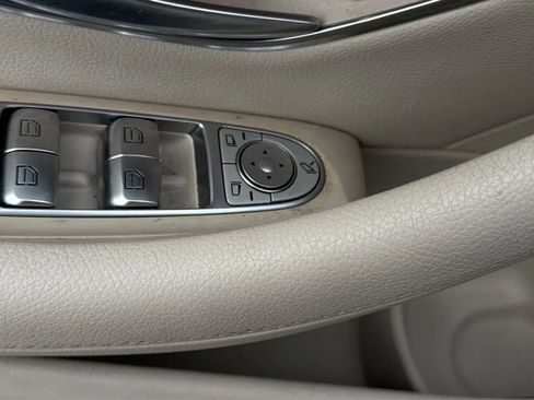 Used 2018 Mercedes-Benz E 300 image 38