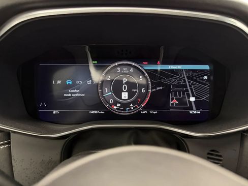 Used 2021 Jaguar F-PACE R-Dynamic S AWD/4WD image 16
