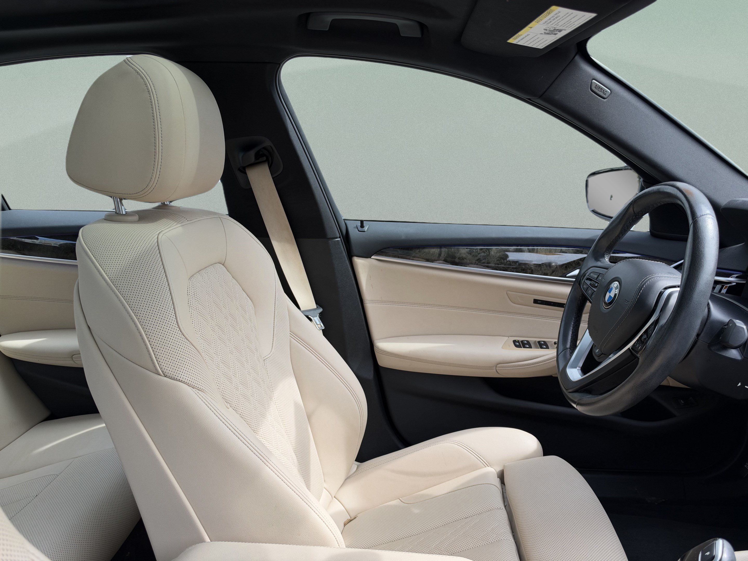 Used 2022 BMW 540i w/ Convenience Package RWD image 24