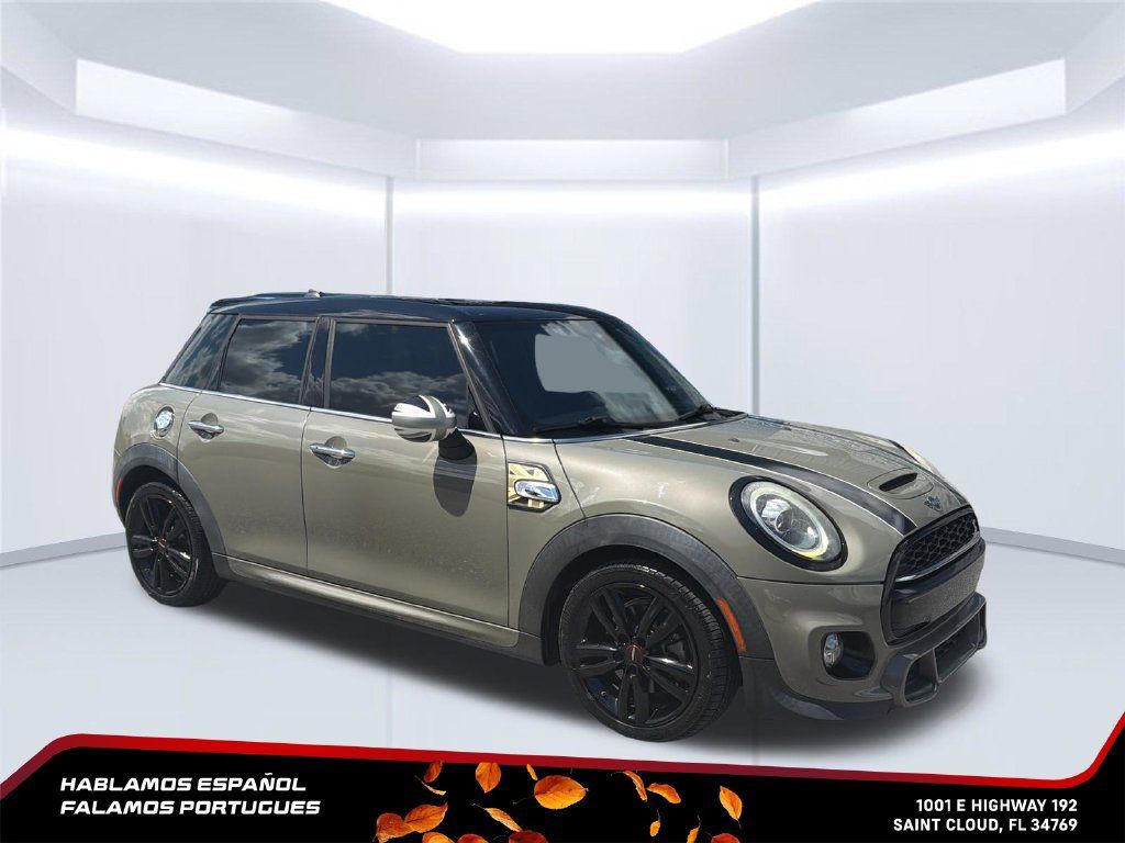 Used 2019 MINI Cooper S w/ Signature Upholstery Package FWD image 9