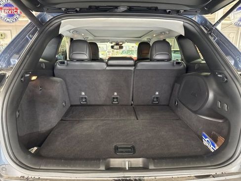 Certified 2021 Jeep Cherokee Limited w/ Elite Package image 33