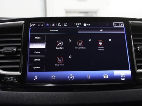 Used 2024 Chrysler Pacifica Touring-L FWD image 60