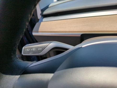 Used 2023 Tesla Model 3 Standard Range RWD image 34