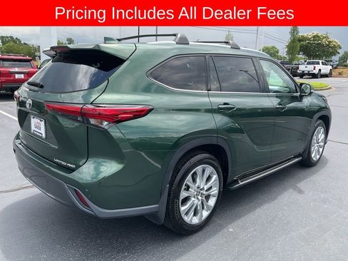 Used 2023 Toyota Highlander Limited AWD/4WD image 20