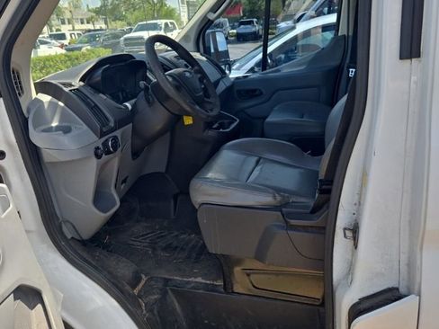 Used 2015 Ford Transit 250 148 Medium Roof RWD image 3