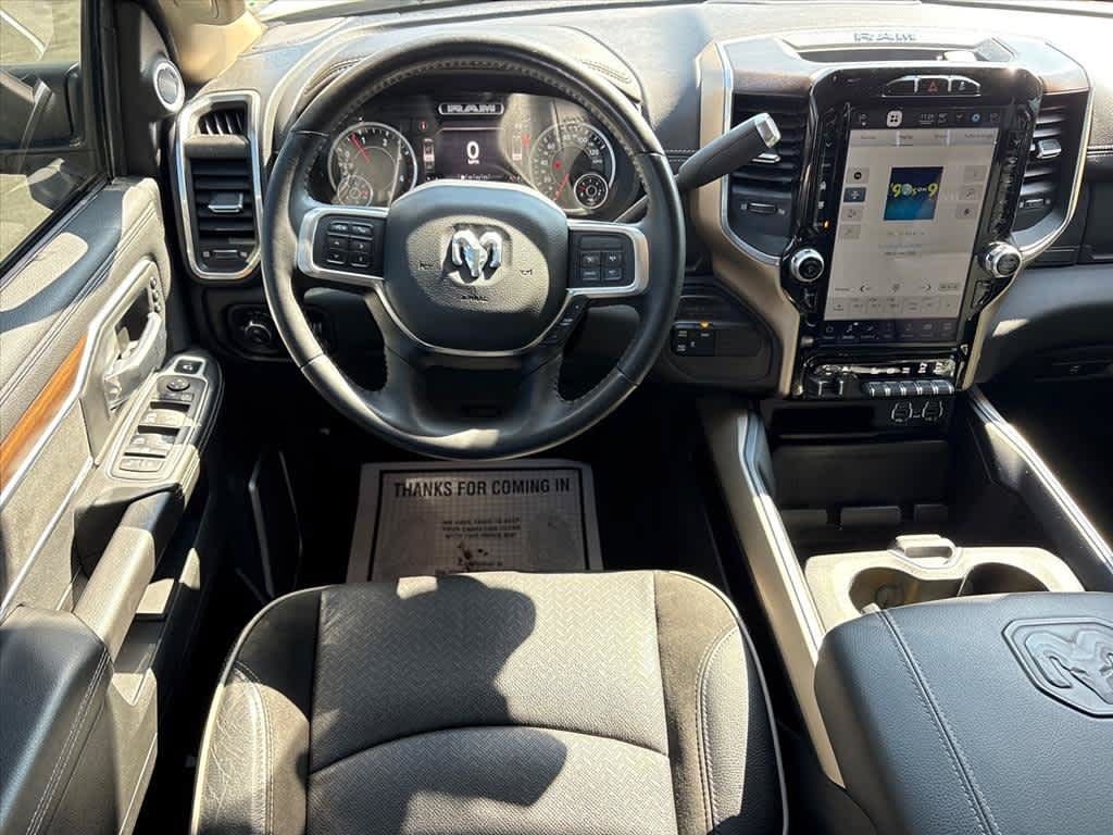 Used 2022 RAM 3500 Laramie AWD/4WD image 4