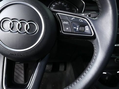 Used 2019 Audi A4 2.0T Premium image 10