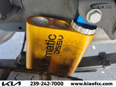 Used 2024 Chevrolet Colorado ZR2 AWD/4WD image 11