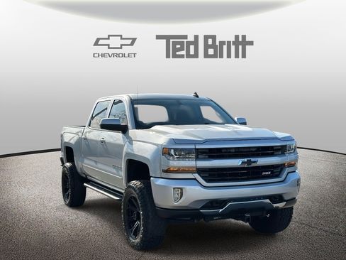 Used 2016 Chevrolet Silverado 1500 LT w/ All Star Edition image 3
