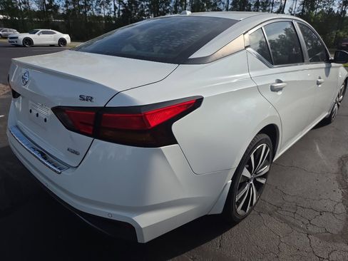 Used 2021 Nissan Altima 2.5 SR image 6