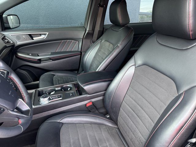 Used 2024 Ford Edge ST-Line AWD/4WD image 5