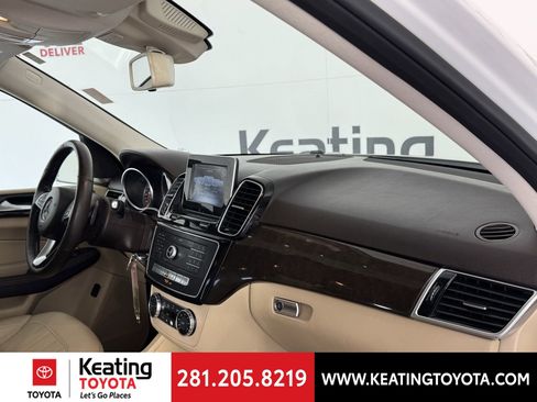 Used 2018 Mercedes-Benz GLE 350 4MATIC image 20