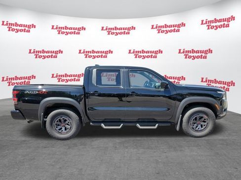 Used 2025 Nissan Frontier PRO-4X AWD/4WD image 23