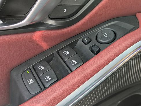 Used 2022 BMW 330i Sedan w/ Convenience Package image 24