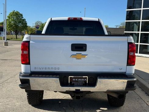 Used 2019 Chevrolet Silverado 2500 LT w/ LT Convenience Package AWD/4WD image 4