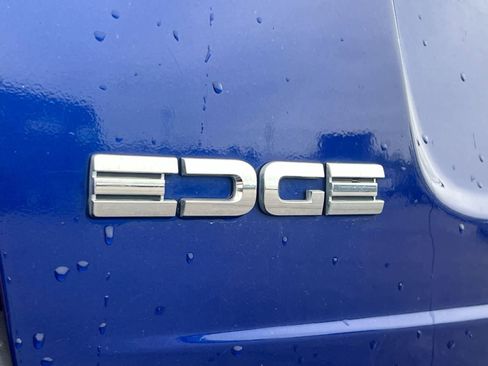 Used 2013 Ford Edge SE FWD image 13