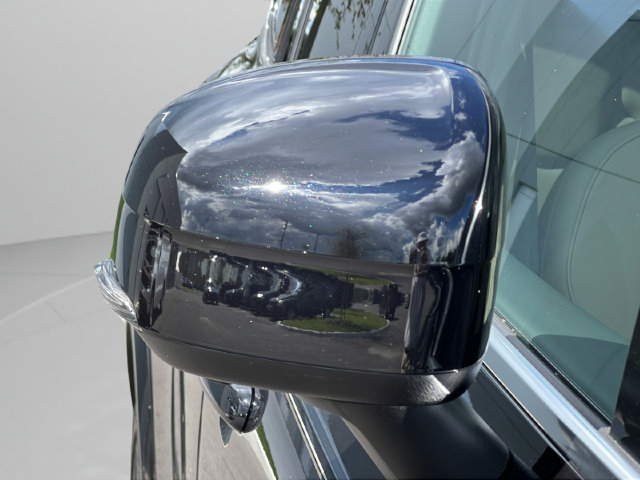 New 2027 Volvo XC90 B5 Plus AWD/4WD image 26