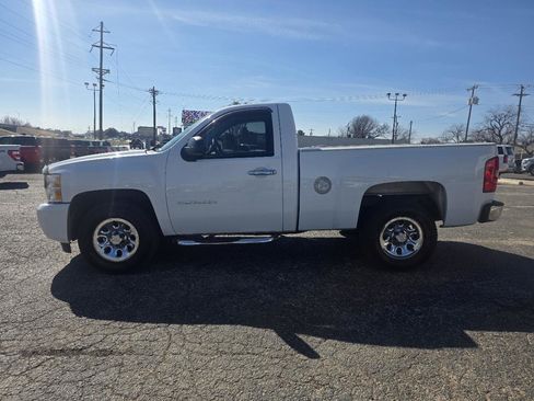 Used 2011 Chevrolet Silverado 1500 W/T w/ LS Package image 4
