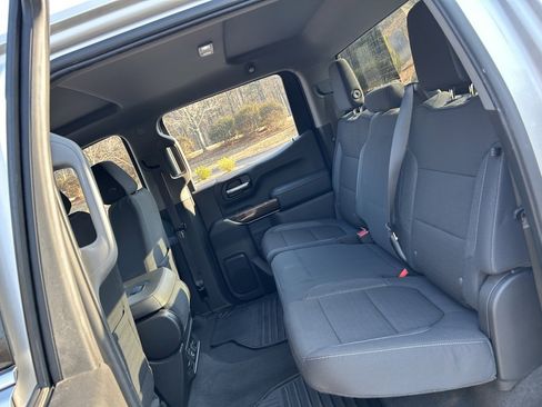 Used 2020 GMC Sierra 1500 SLE w/ SLE Value Package image 36