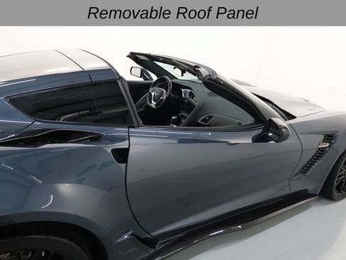 Used 2019 Chevrolet Corvette Z06 RWD image 14
