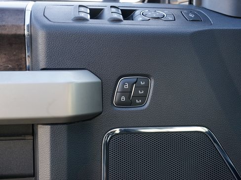 Used 2022 Ford F350 Lariat w/ Lariat Ultimate Package image 20