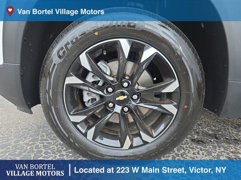 Used 2022 Chevrolet TrailBlazer LT w/ Driver Confidence Package image 27