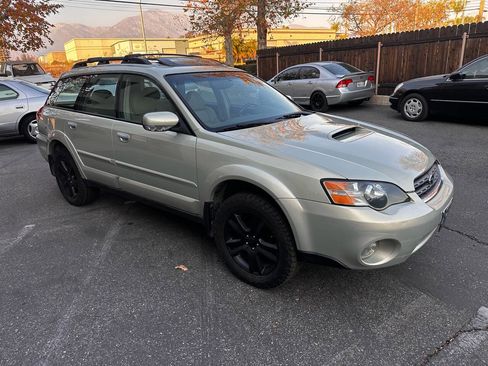 Used 2005 Subaru Outback 2.5XT Limited image 6