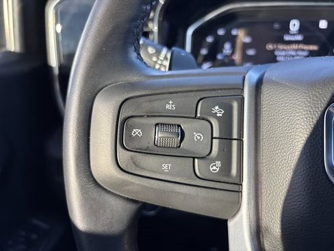 Used 2022 GMC Sierra 1500 SLT image 31