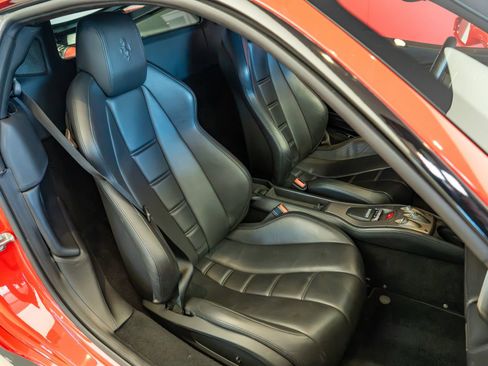 Used 2010 Ferrari 458 Italia Coupe RWD image 19