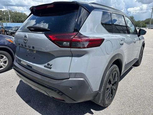 Used 2023 Nissan Rogue SV w/ SV Premium B Package FWD image 7