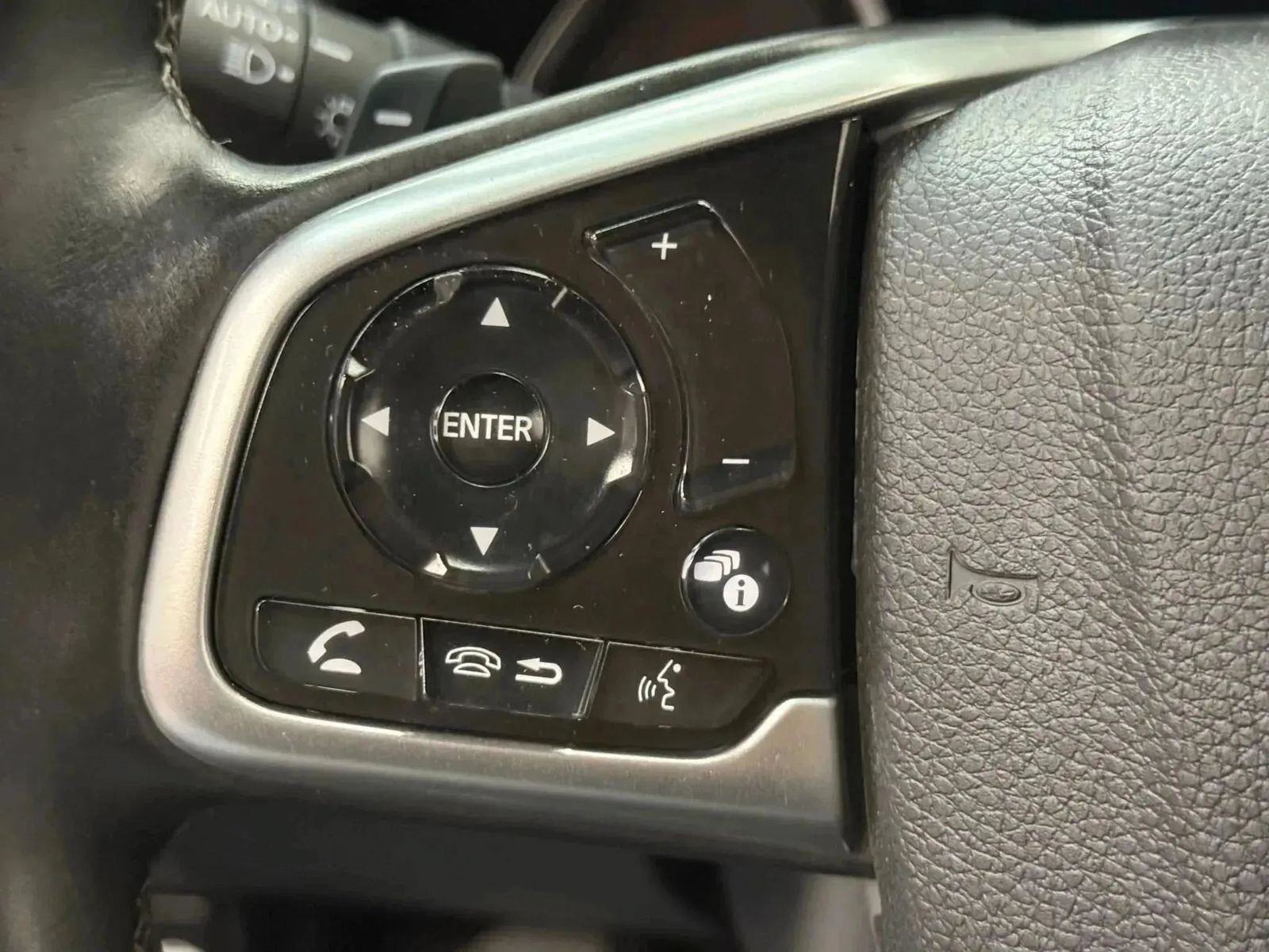 Used 2019 Honda Civic Sport image 28