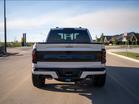 Used 2025 Ford F150 Raptor w/ Equipment Group 803A Raptor R AWD/4WD image 6